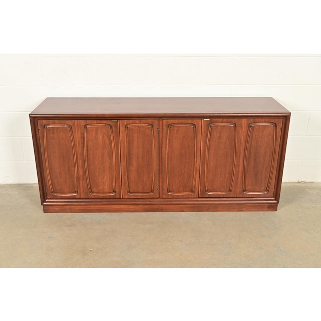 Brown Broyhill Emphasis Mid-Century Modern Sculpted Walnut Sideboard Credenza, Newly Refinished For Sale - Image 8 of 12