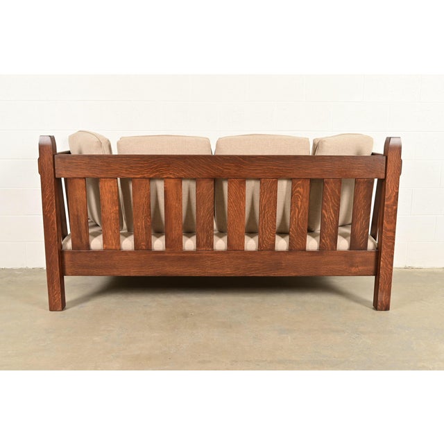 Stickley Brothers Antique Mission Oak Arts and Crafts Settle Sofa, Fully Restored For Sale - Image 10 of 12