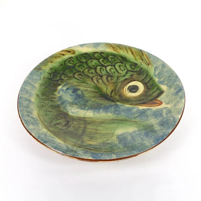 Mid-Century Ceramic Wall Plates with Fish Decor by Puigdemont, Set of 3 For Sale - Image 4 of 16