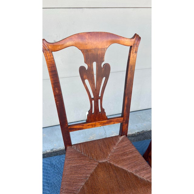 Wood A Pair of New England Tiger Maple Chippendale Side Chairs With Rush Seats, Circa 1800 For Sale - Image 7 of 12