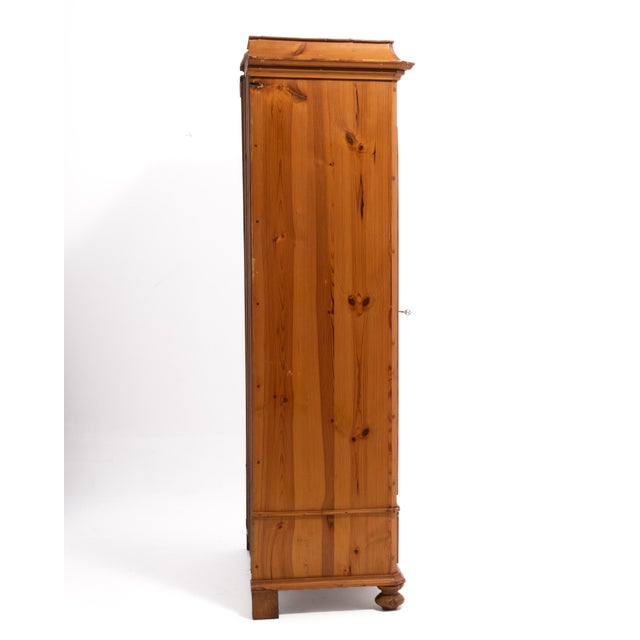 Rustic European Scandinavian Single Door Pine Wardrobe Pagoda Crown Bun Feet Two Keys Original Condition 1880s For Sale - Image 3 of 15