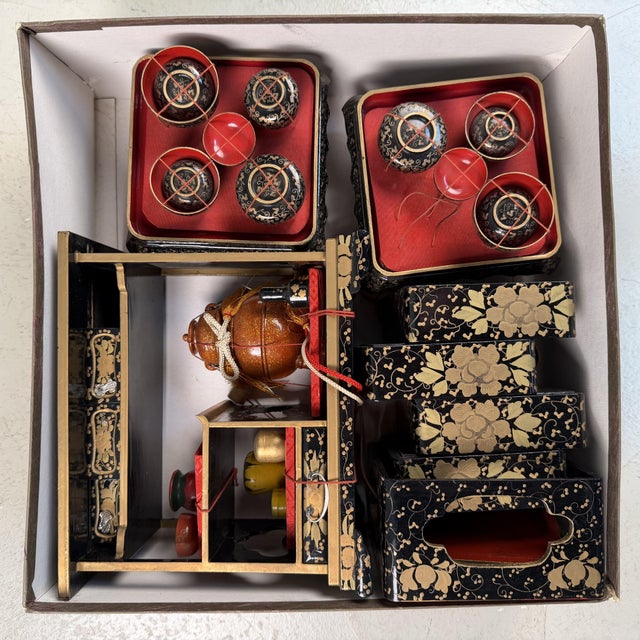 Luxurious set of Tsugaru-nuri lacquer accessories for a traditional hina doll display, complete in the original box with...