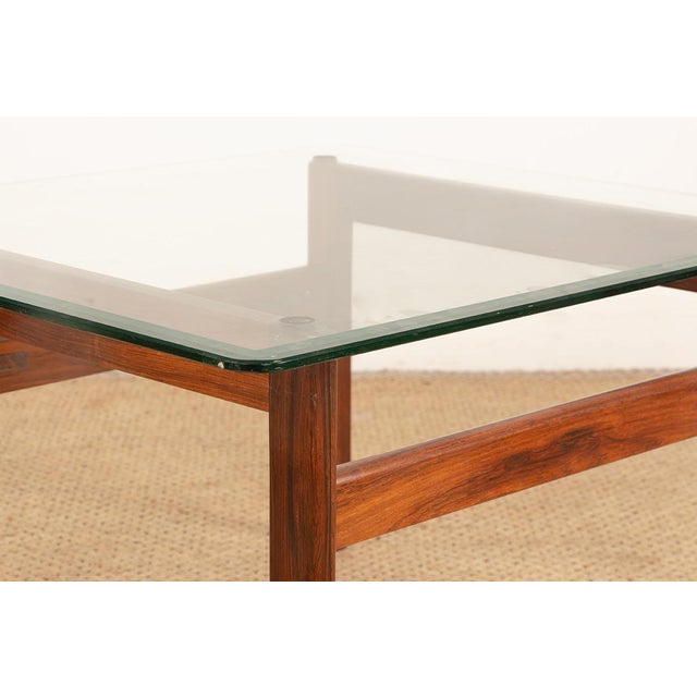1960s Danish Coffee Table in Rosewood and Glass by Arne Wahl Iversen, 1960s For Sale - Image 5 of 13