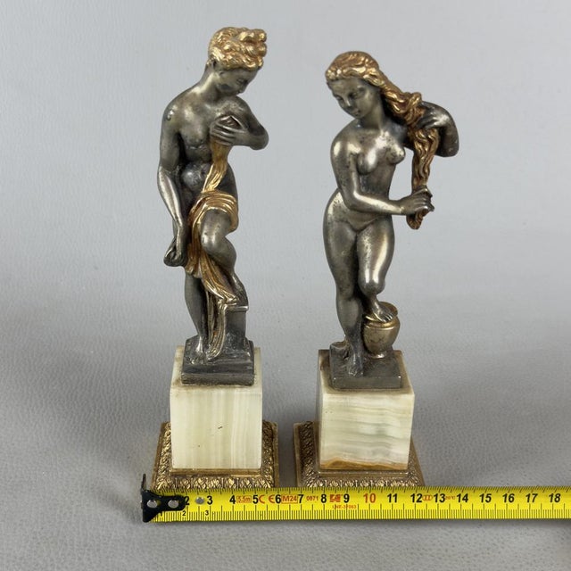 Venus Sculptures in Silver-Plated Brass with Onyx Marble Bases, 1960s, Set of 2 For Sale - Image 9 of 11