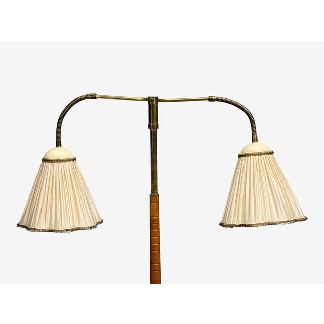 Mid-Century Modern Swedish Modern, Organic Floor Lamp, Brass, Wood, Sweden, 1940s For Sale - Image 3 of 10