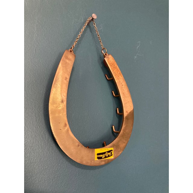 Brass Mid 20th Century Vintage Brass Horseshoe Wall Hook With Chain For Sale - Image 8 of 8