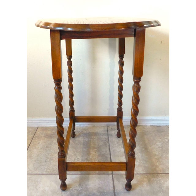 Antique Solid Oak Wood Scalloped Oval Barley Twist Side/End Accent Table For Sale - Image 11 of 16