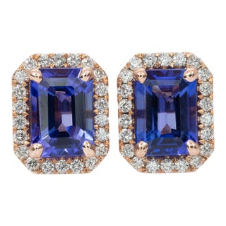 2.1Ct Aaa Tanzanite Stud Earrings & Natural Diamond Accents: Solid 14k Gold, A Pair For Sale