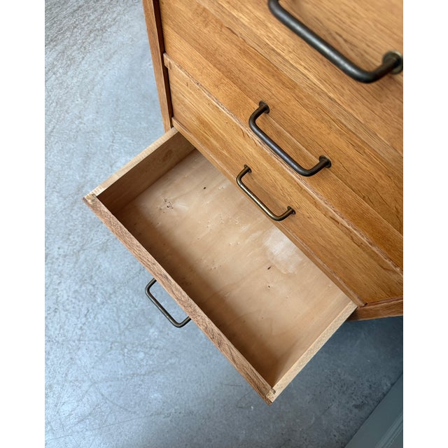 Small Vintage Chest of Drawers in Oak, 1960s For Sale - Image 13 of 15