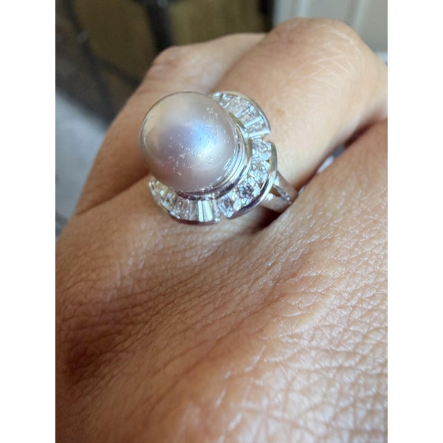 Tahitian Pearl Baguette Diamond 14 Karat White Gold Ring, Size 7 For Sale In Los Angeles - Image 6 of 10