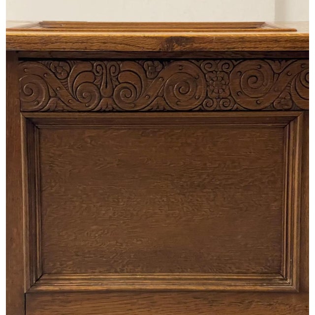 Early 20th Century Oak Blanket Chest Trunk with Scroll Carved For Sale - Image 10 of 18