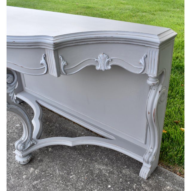 Antique Walnut Carved Hollywood Regency Style Console Table Painted Gray/Distres For Sale - Image 14 of 15