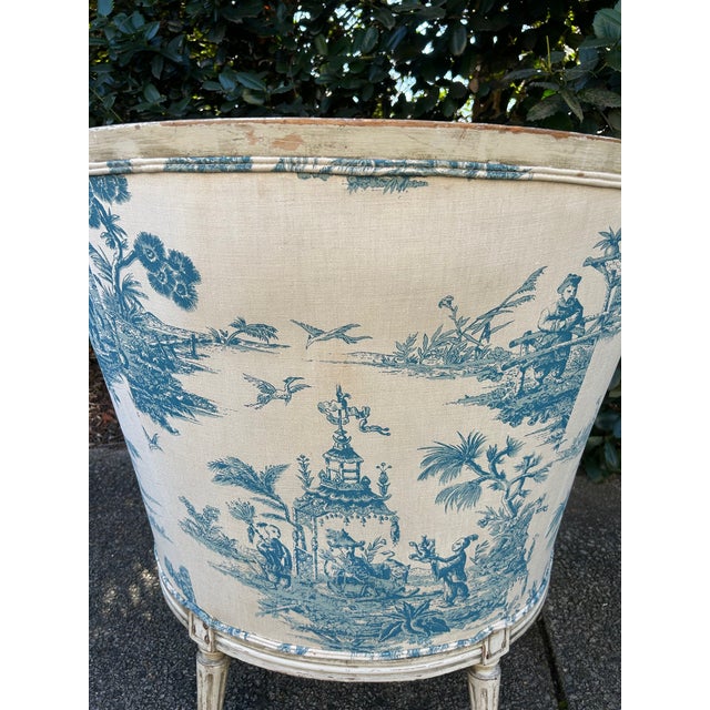 Blue 19th Century French Bergere Chair in Blue and White English Toile For Sale - Image 8 of 10