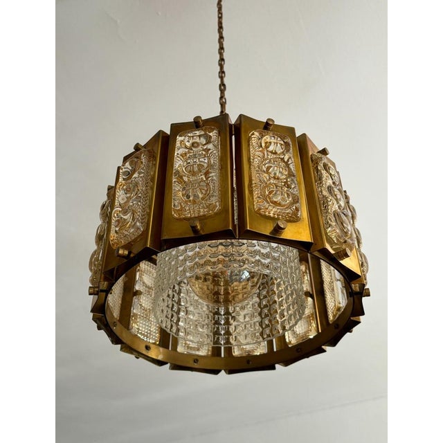 Brass Pendant Lamp with Crystal Elements attributed to Carl Fagerlund for Orrefors, Sweden, 1960s. For Sale - Image 4 of 16