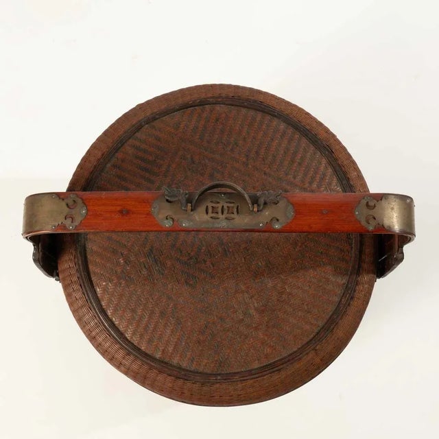 Chinese Early 20th Century Antique Chinese Wedding Basket For Sale - Image 3 of 8