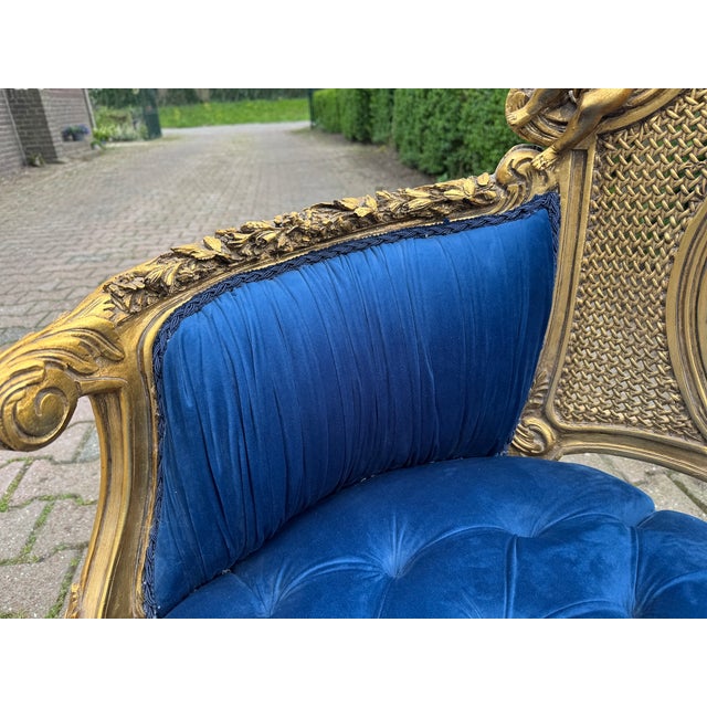 1940 French Louis XVI Gold Beech Blue Velvet Settee For Sale - Image 4 of 18
