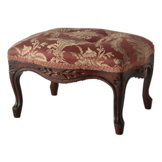 French Louis XV-style Carved Wood Upholstered Tufted Cabriole Legs Footstool Ottoman Vintage For Sale