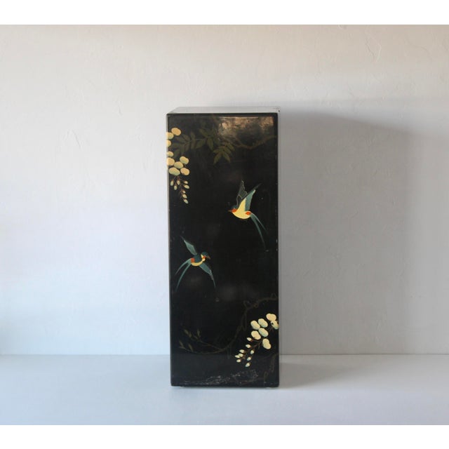Chinoiserie 1970s Asian Floral Black Lacquered Pedestal Plant Stand For Sale - Image 3 of 18