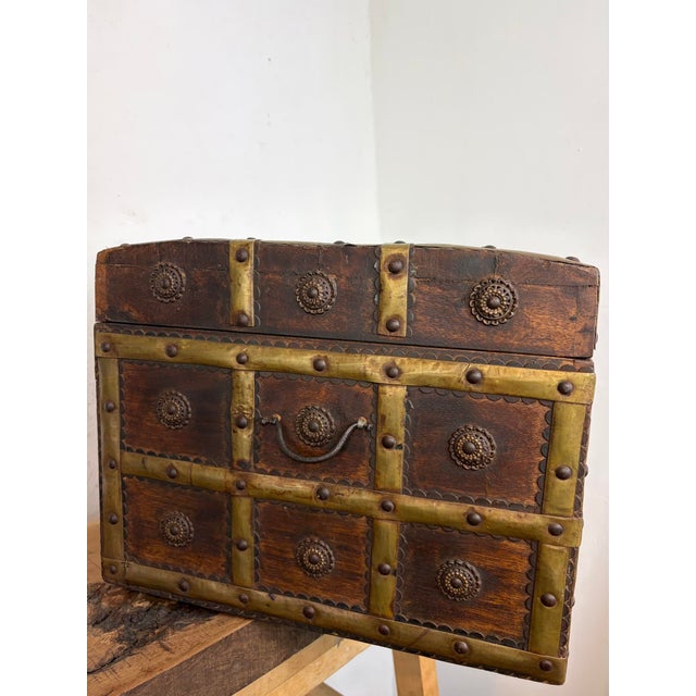 Antique Anglo-Indian Wood and Brass-Bound Trunk, 19th Century For Sale - Image 13 of 15