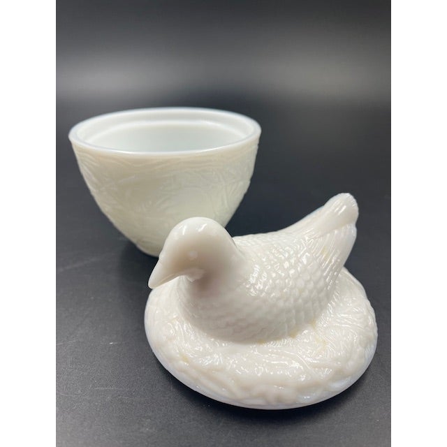 American Mid 20th Century Collection of 3 Milk Glass Lidded Dishes For Sale - Image 3 of 12