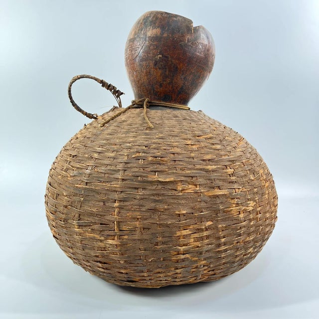 African Early 20th Century Tutsi Ceremonial Gourd Calabash with Basketry Rwanda For Sale - Image 3 of 8