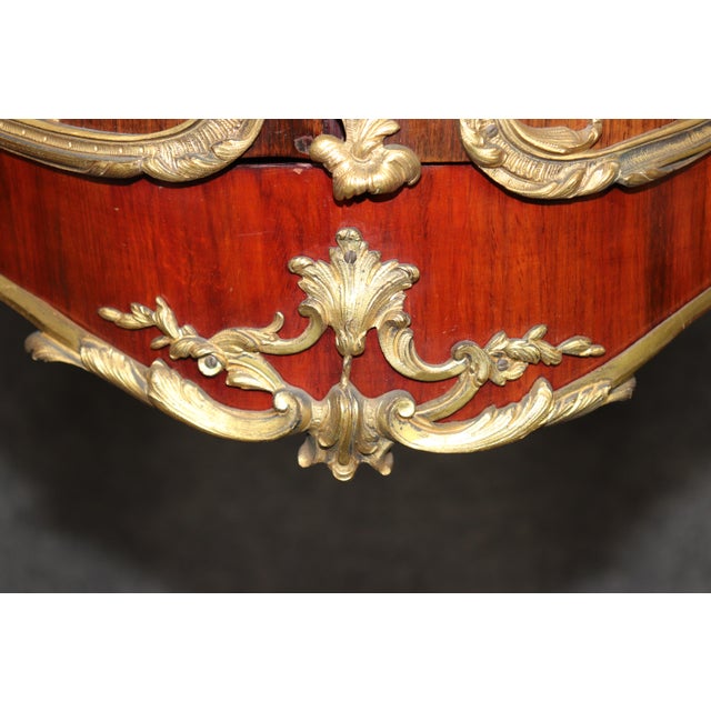 Brown Late 19th Century Signed J.Groschkus Abalone & Mother of Pearl Figural Bronze Bowed Glass Vitrine For Sale - Image 8 of 17