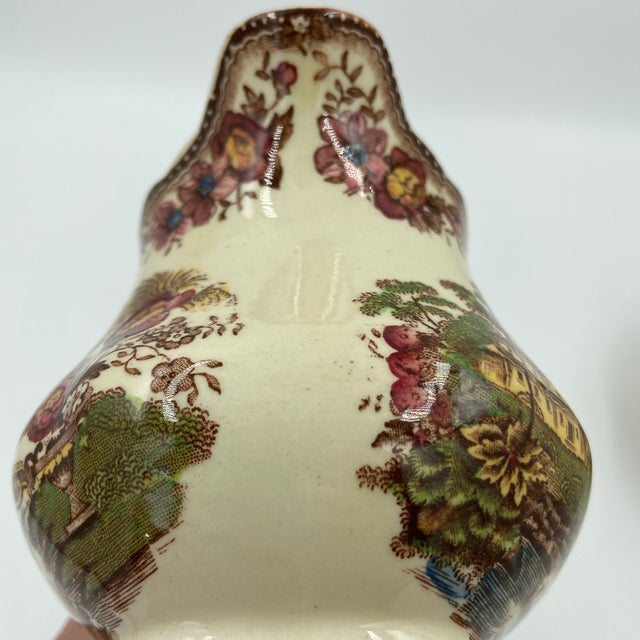 English Vintage Royal Staffordshire "Tonquin" Creamer and Sugar Bowl Set by Clarice Cliff For Sale - Image 3 of 12