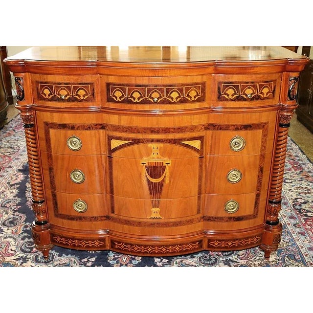 This gorgeous Italian made commode was made in the 20th century and cost a fortune when it was brand new. The construction...