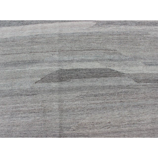 Very Large Modern Kilim With Solid Minimalist Design in Variation of Gray Tones For Sale - Image 9 of 13
