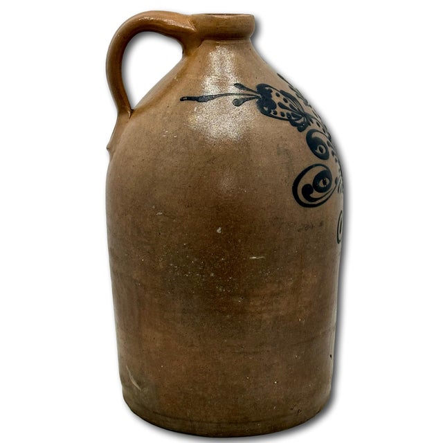 Great Mid 1800s Antique American 2 Galllon Stoneware Jug With Bold Artiscally Hand Decorated Navy Blue Flower Design For Sale - Image 13 of 18