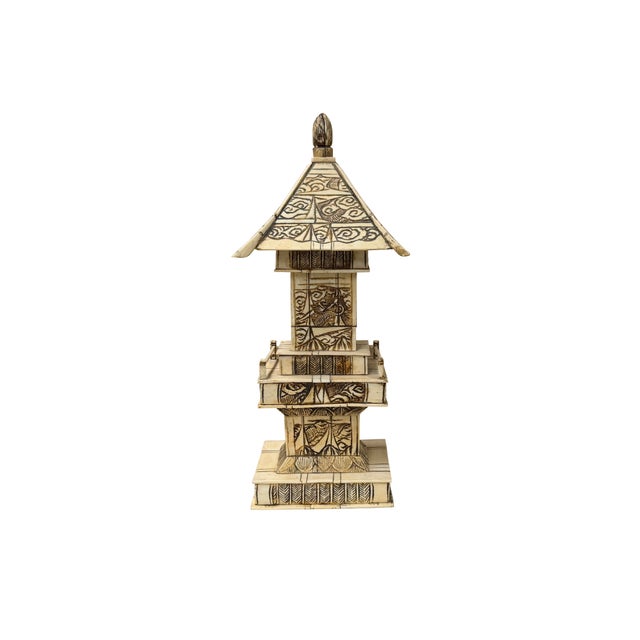1960s Vintage Oriental Pagoda Shrine Buddha Collectible Display Art Figure For Sale - Image 5 of 16