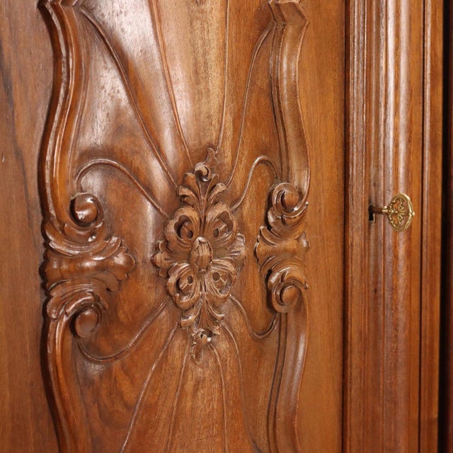 Antique Baroque Style 3-Door Wardrobe in Walnut For Sale - Image 10 of 13