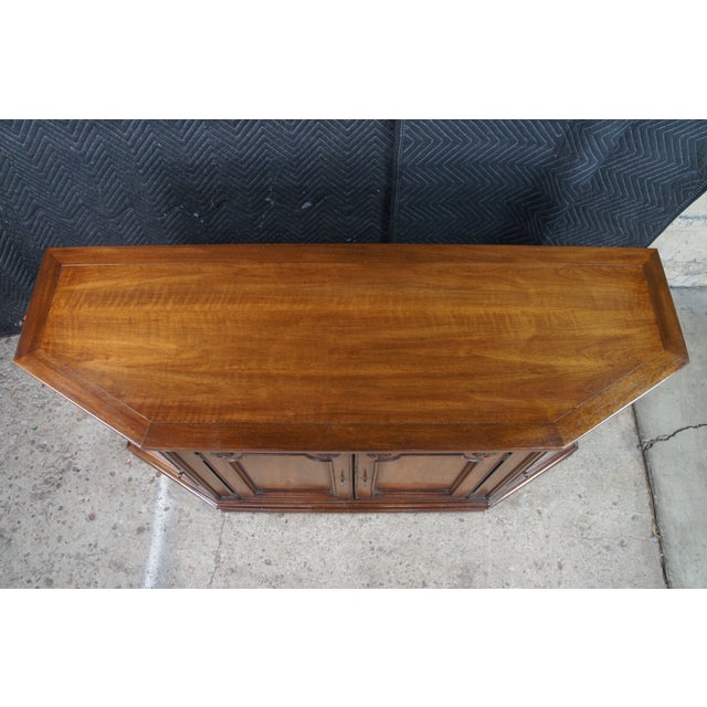 Wood 1970s White Furniture Italian Provincial Neoclassical Style Walnut Buffet Sideboard For Sale - Image 7 of 13