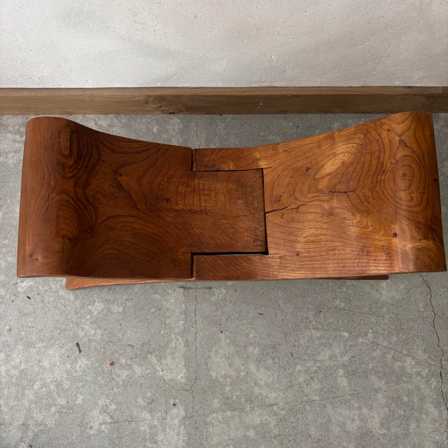Classical Carved Wooden Stool, in Very Good conditions. Designed 1960 to 1969