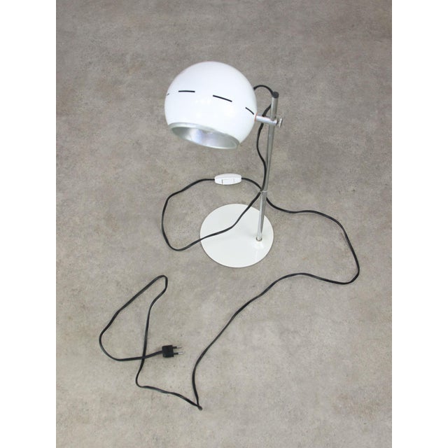 Space Age Italian Table Lamp in White Colour, 1970s For Sale - Image 13 of 16