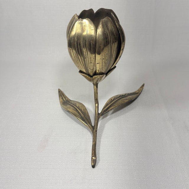 Billy Baldwin 1960s Mid-Century Modern Brass “Party Flower” Ashtray / Catchall For Sale - Image 4 of 13