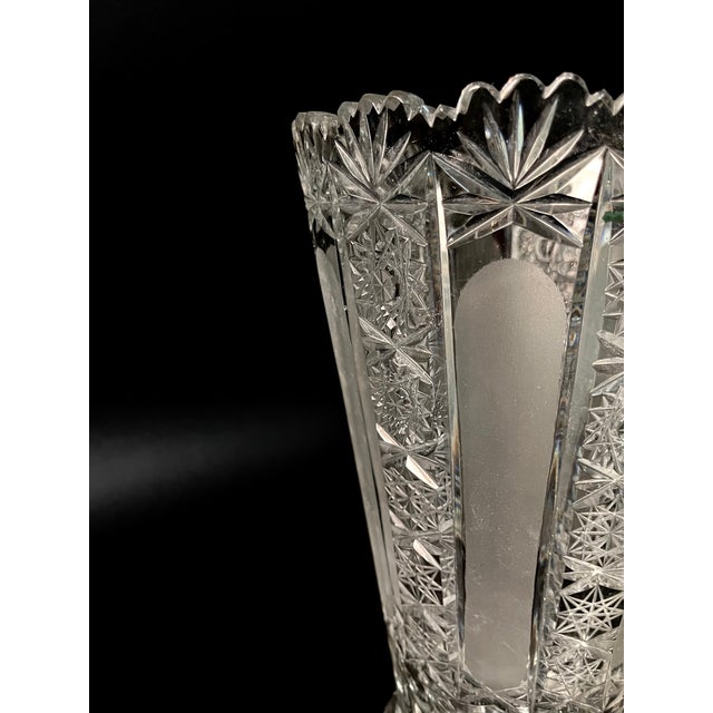 Mid-Century Cut Crystal Trumpet Vase in the style of Baccarat, 1940s For Sale - Image 6 of 9