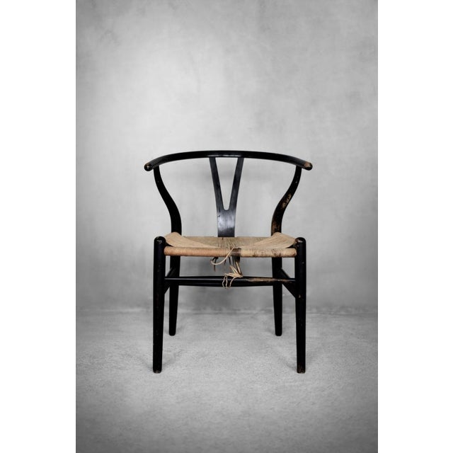 Black Mid-Century Danish Modern Oak CH24 Wishbone Chair by Hans J. Wegner for Carl Hansen & Son, 1960s For Sale - Image 8 of 18