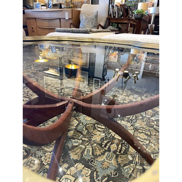 Wood 1950s Scalloped Brass Hollywood Regency Table on Splayed Wood Stand For Sale - Image 7 of 10