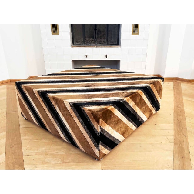 Alberto Rosselli Geometric Coffee Cocktail Table Velvet Saporiti Italy 1970s For Sale - Image 10 of 10