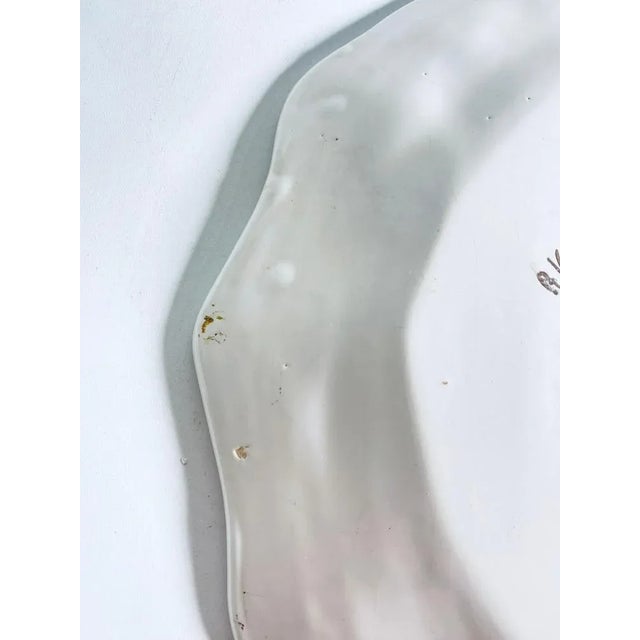 19th Century Faience Dish attributed to Moustier with Birds & Flowers, France For Sale - Image 9 of 10