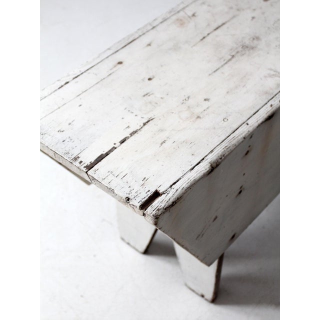 Farmhouse Antique White Farmhouse Bench For Sale - Image 3 of 18