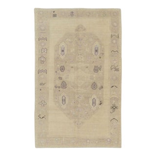 Galerie Shabab Collection Mid-20th Century Turkish Anatolian Accent Rug For Sale