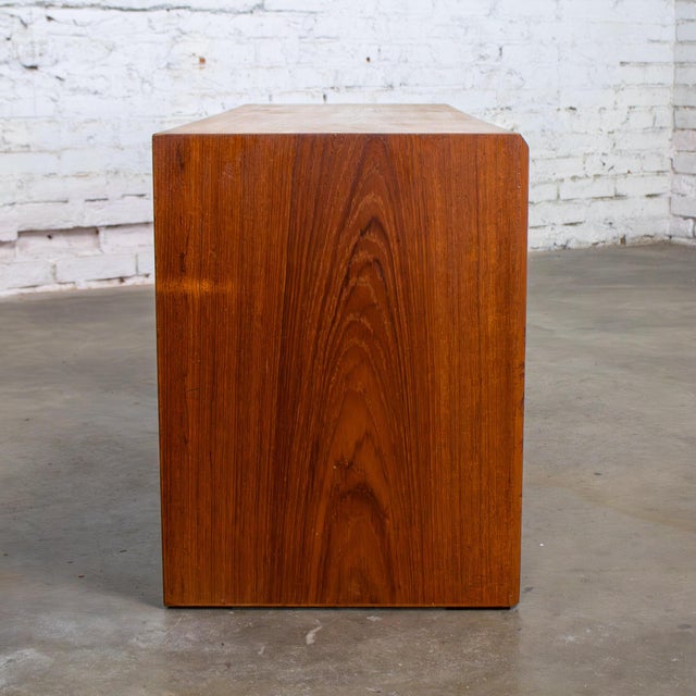 Mid to Late 20th Century Scandinavian Modern Teak Low Chest Style of Kai Kristiansen For Sale - Image 9 of 18