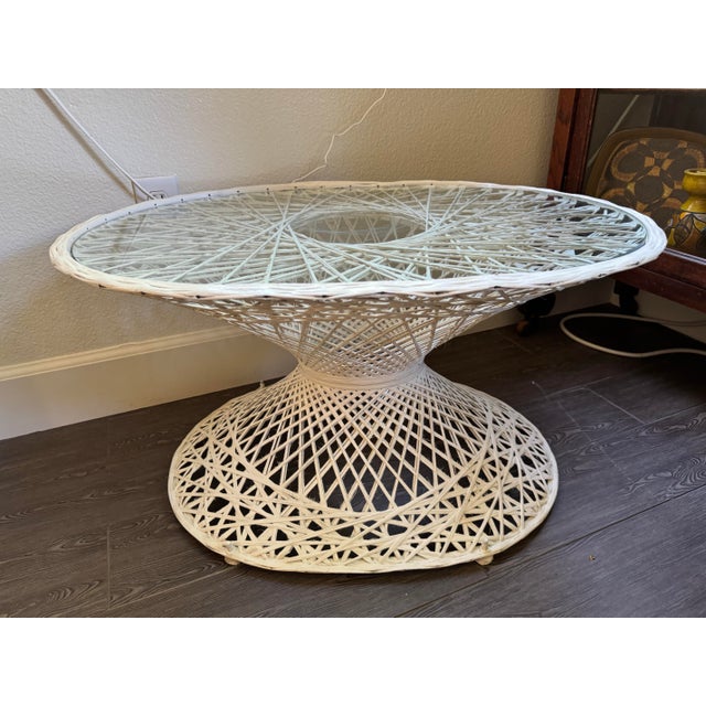 1960s Mid Century Russell Woodard Vintage Oval Hourglass Coffee Table For Sale - Image 5 of 12