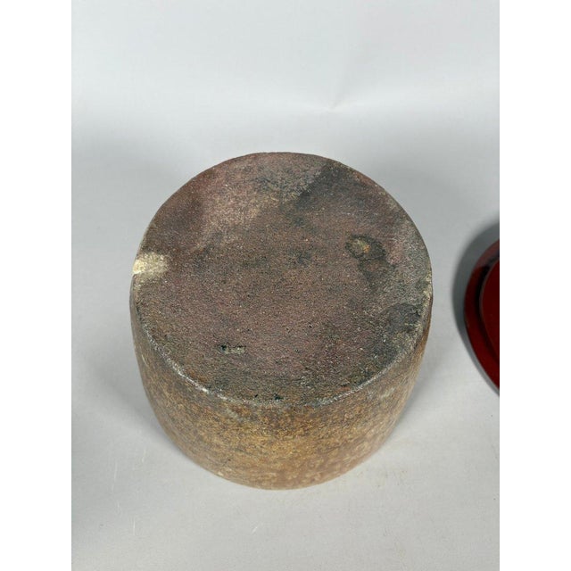 Stoneware and lacquer water container - Japan - Edo period (1615-1868) For Sale - Image 4 of 7