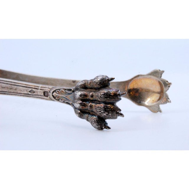 Silver Ice Tongs with Grooves and Reliefs on the Claw-Shaped Tongs For Sale - Image 3 of 10