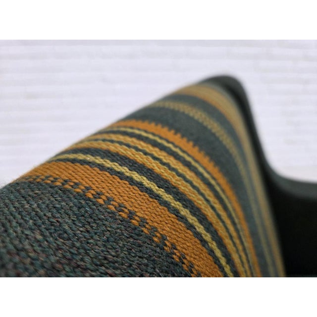 1970s Danish Armchair in Green Furniture Wool and Oak Wood, 1970s For Sale - Image 5 of 18