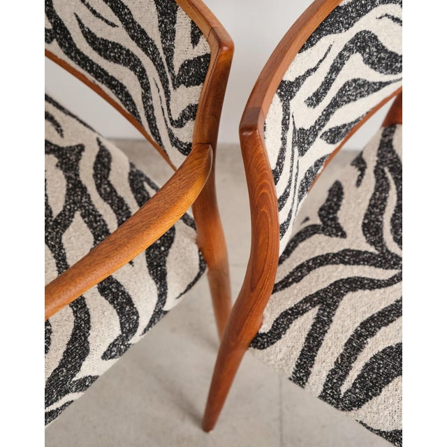 Teak Model 80 Dining Chairs and Model 65 Armchairs by Niels O. Møller for j.l. Møllers, Denmark, 1960s, Set of 8 For Sale - Image 18 of 18