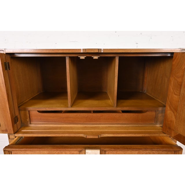 Romweber Mid-Century Hollywood Regency Burl Wood and Travertine Gentleman's Chest, Circa 1960s For Sale In South Bend - Image 6 of 12
